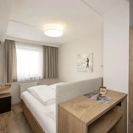 Austria Alpinhotel In Out An Der Edelweissbahn 酒店 上陶恩