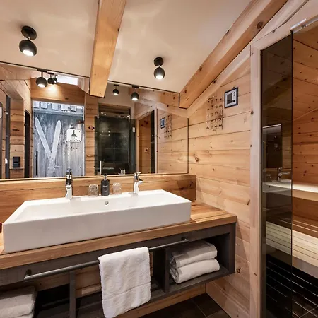 ホテル Austria Alpinhotel In Out An Der Edelweissbahn オーバータウエルン