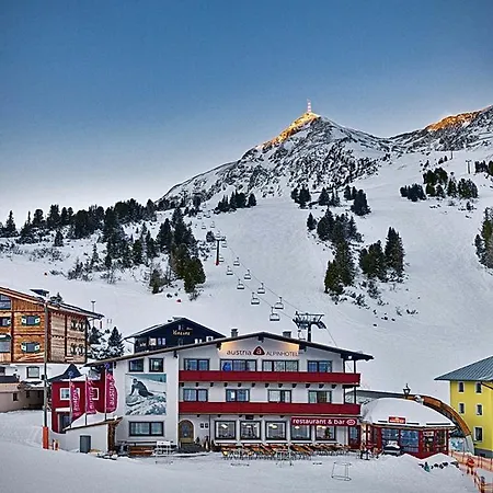 Austria Alpinhotel In Out An Der Edelweissbahn 酒店 3*